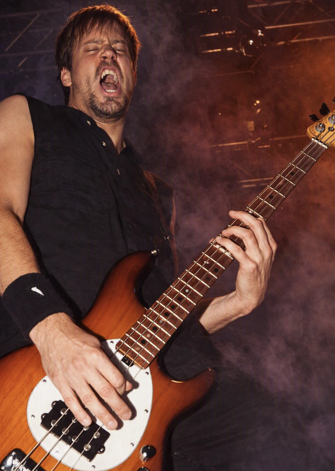 Rob — Bass